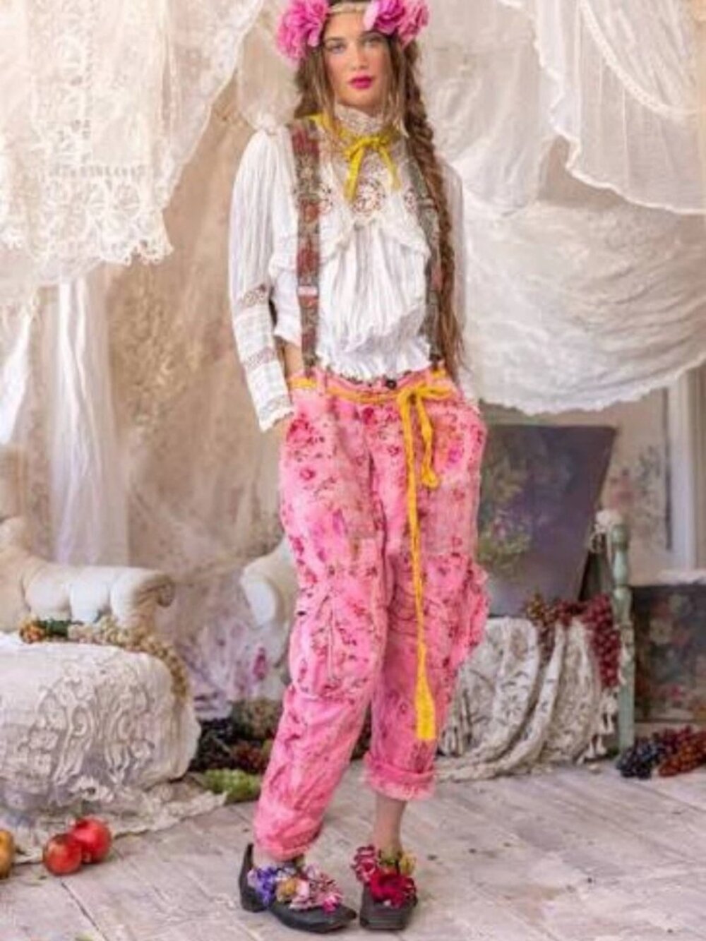 Magnolia Pearl Pink Floral Fleece Pasha Cargo Pants - Sold out & RARE! 💞